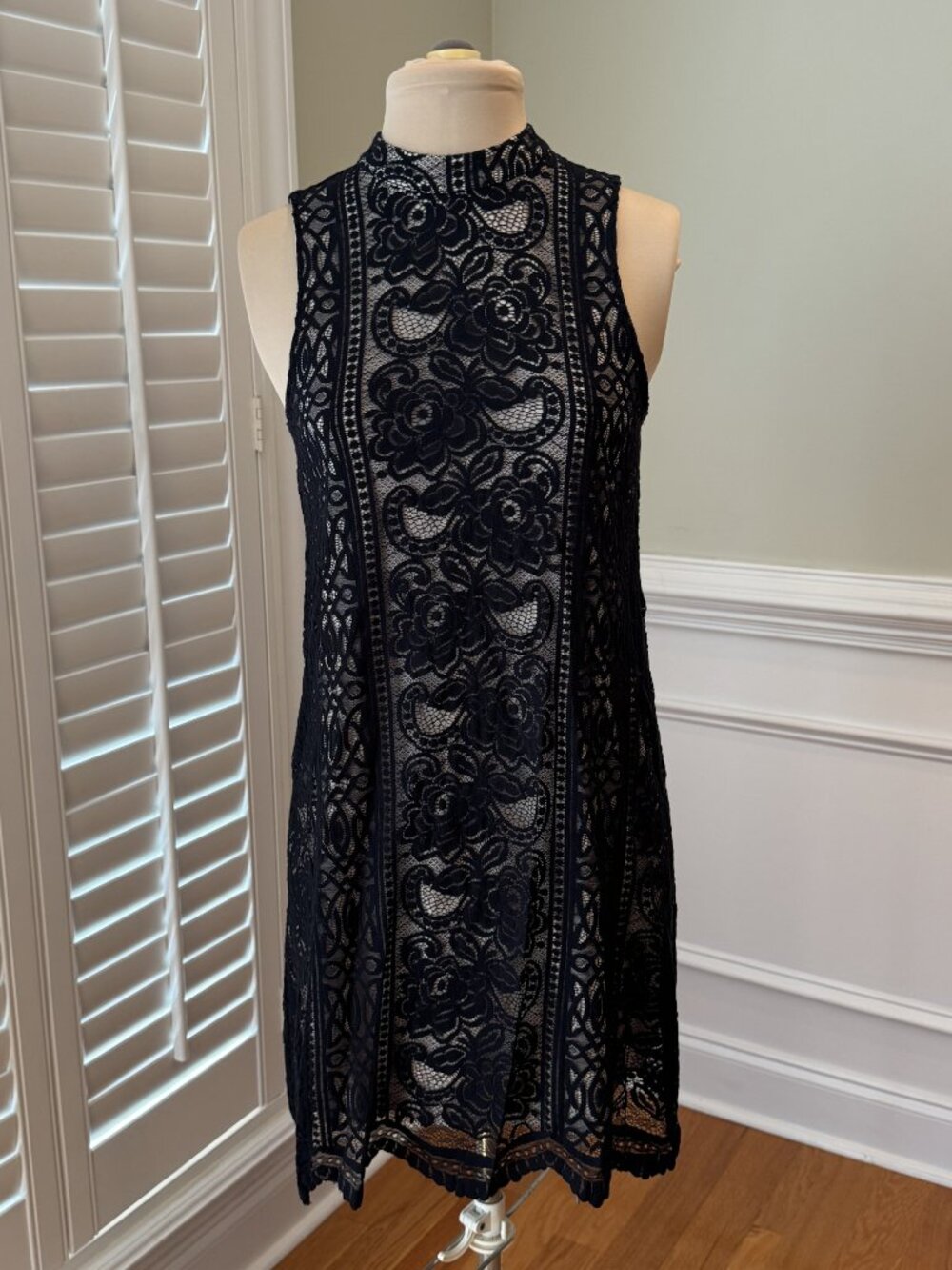 love, Fire Black Lace Sleeveless Dress - Size S